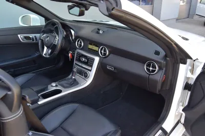 Mercedes-Benz SLK 200 Edition, Automatik, aus dem Bestand von Hölscher Automobile Nordkirchen-Capelle — Ansicht 15
