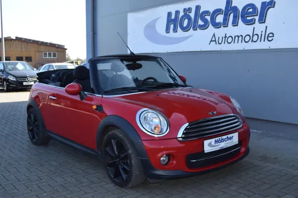 MINI Cooper Cabrio, Schaltgetriebe, aus dem Bestand von Hölscher Automobile Nordkirchen-Capelle — Hauptansicht
