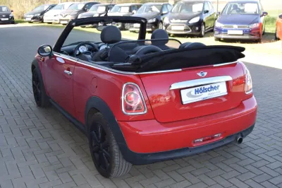MINI Cooper Cabrio, Schaltgetriebe, aus dem Bestand von Hölscher Automobile Nordkirchen-Capelle — Ansicht 4