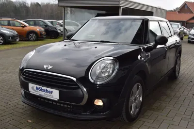 MINI Cooper Clubman, Automatik, aus dem Bestand von Hölscher Automobile Nordkirchen-Capelle — Ansicht 3