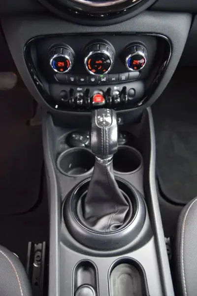 MINI Cooper Clubman, Automatik, aus dem Bestand von Hölscher Automobile Nordkirchen-Capelle — Ansicht 10