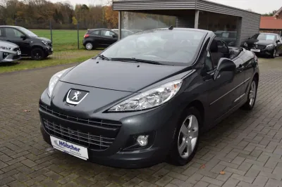 Peugeot 207 Cabrio Premium, Schaltgetriebe, aus dem Bestand von Hölscher Automobile Nordkirchen-Capelle — Ansicht 3