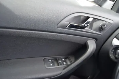 Škoda Yeti Ambition, Automatik, aus dem Bestand von Hölscher Automobile Nordkirchen-Capelle — Ansicht 9