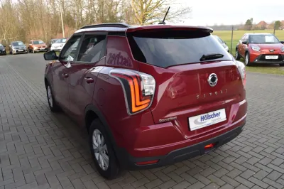 SsangYong Tivoli 2WD, Automatik, aus dem Bestand von Hölscher Automobile Nordkirchen-Capelle — Ansicht 4