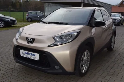 Toyota Aygo X Pulse, Automatik, aus dem Bestand von Hölscher Automobile Nordkirchen-Capelle — Ansicht 3