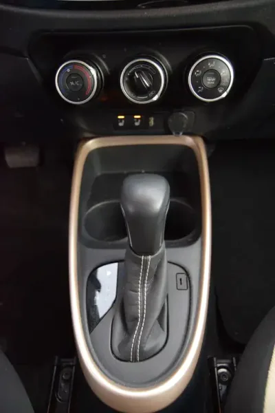 Toyota Aygo X Pulse, Automatik, aus dem Bestand von Hölscher Automobile Nordkirchen-Capelle — Ansicht 9