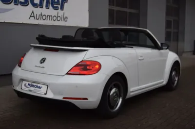 VW Beetle Cabriolet Design, Automatik, aus dem Bestand von Hölscher Automobile Nordkirchen-Capelle — Ansicht 2