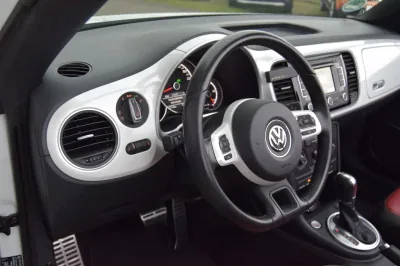 VW Beetle Cabriolet Design, Automatik, aus dem Bestand von Hölscher Automobile Nordkirchen-Capelle — Ansicht 11