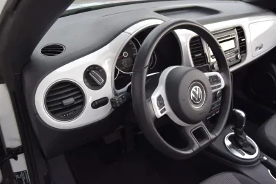 VW Beetle Cabriolet Design, Automatik, aus dem Bestand von Hölscher Automobile Nordkirchen-Capelle — Ansicht 11