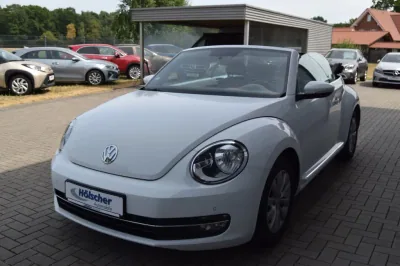 VW Beetle Design Cabriolet, Schaltgetriebe, aus dem Bestand von Hölscher Automobile Nordkirchen-Capelle — Ansicht 3