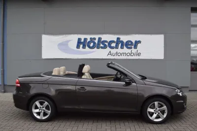 VW Eos Exclusive, Automatik, aus dem Bestand von Hölscher Automobile Nordkirchen-Capelle — Ansicht 5