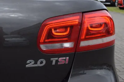 VW Eos Exclusive, Automatik, aus dem Bestand von Hölscher Automobile Nordkirchen-Capelle — Ansicht 6