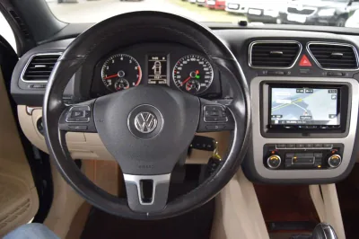 VW Eos Exclusive, Automatik, aus dem Bestand von Hölscher Automobile Nordkirchen-Capelle — Ansicht 12