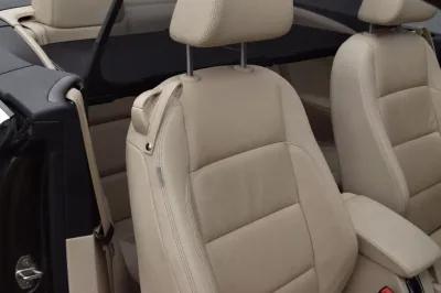 VW Eos Exclusive, Automatik, aus dem Bestand von Hölscher Automobile Nordkirchen-Capelle — Ansicht 14
