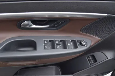 VW Eos Exclusive, Automatik, aus dem Bestand von Hölscher Automobile Nordkirchen-Capelle — Ansicht 10