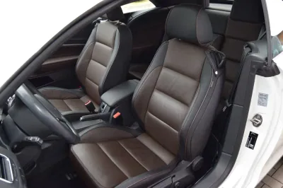 VW Eos Exclusive, Automatik, aus dem Bestand von Hölscher Automobile Nordkirchen-Capelle — Ansicht 12