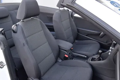 VW Golf VI Cab, Automatik, aus dem Bestand von Hölscher Automobile Nordkirchen-Capelle — Ansicht 15