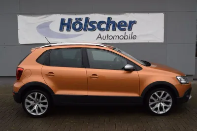 VW Polo CrossPolo, Automatik, aus dem Bestand von Hölscher Automobile Nordkirchen-Capelle — Ansicht 5