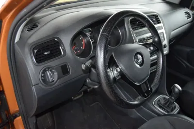 VW Polo CrossPolo, Automatik, aus dem Bestand von Hölscher Automobile Nordkirchen-Capelle — Ansicht 10