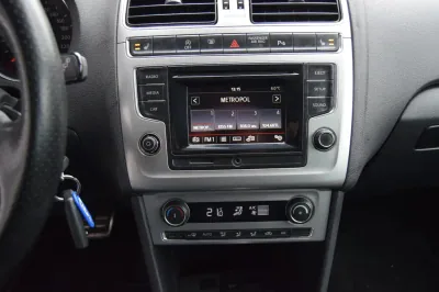 VW Polo CrossPolo, Automatik, aus dem Bestand von Hölscher Automobile Nordkirchen-Capelle — Ansicht 12