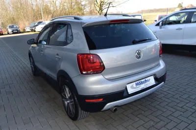 VW Polo V CrossPolo, Automatik, aus dem Bestand von Hölscher Automobile Nordkirchen-Capelle — Ansicht 4