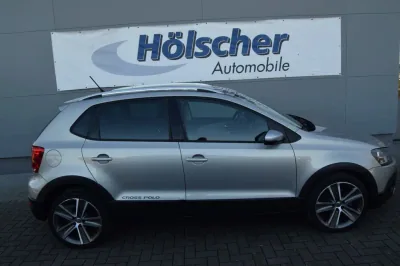 VW Polo V CrossPolo, Automatik, aus dem Bestand von Hölscher Automobile Nordkirchen-Capelle — Ansicht 5