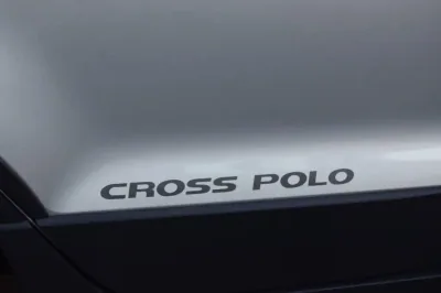 VW Polo V CrossPolo, Automatik, aus dem Bestand von Hölscher Automobile Nordkirchen-Capelle — Ansicht 7