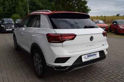 VW T-Roc 2.0 4MOTION Sport, Automatik, aus dem Bestand von Hölscher Automobile Nordkirchen-Capelle — Ansicht 2