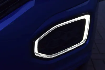 VW T-Roc Cab R-Line, Automatik, aus dem Bestand von Hölscher Automobile Nordkirchen-Capelle — Ansicht 6