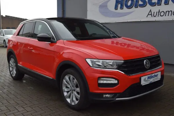 VW T-Roc Sport 4Motion, Automatik, aus dem Bestand von Hölscher Automobile Nordkirchen-Capelle — Hauptansicht
