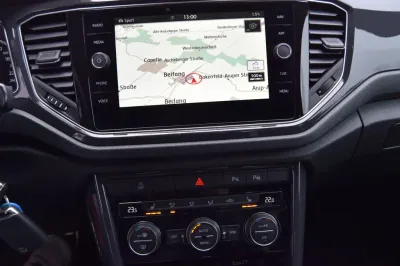VW T-Roc Sport 4Motion, Automatik, aus dem Bestand von Hölscher Automobile Nordkirchen-Capelle — Ansicht 11