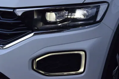 VW T-Roc Style, Automatik, aus dem Bestand von Hölscher Automobile Nordkirchen-Capelle — Ansicht 5