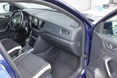 VW T-Roc, Automatik, aus dem Bestand von Hölscher Automobile Nordkirchen-Capelle — Ansicht 14
