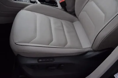 VW Tiguan Allspace 4Motion 7Sitzer, Automatik, aus dem Bestand von Hölscher Automobile Nordkirchen-Capelle — Ansicht 10
