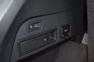 VW Tiguan Allspace 4Motion 7Sitzer, Automatik, aus dem Bestand von Hölscher Automobile Nordkirchen-Capelle — Ansicht 17